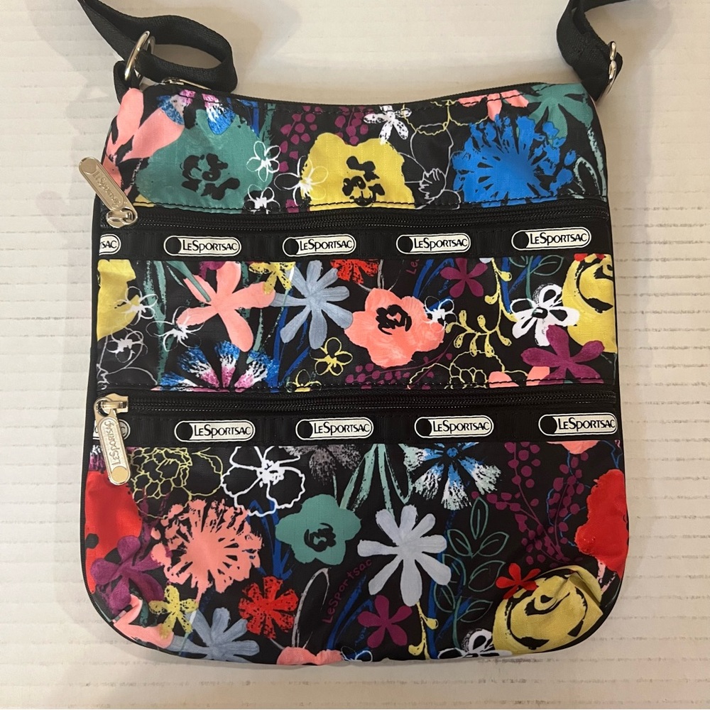 Lesportsac Crossbody Bag Multi Pockets Floral Pattern